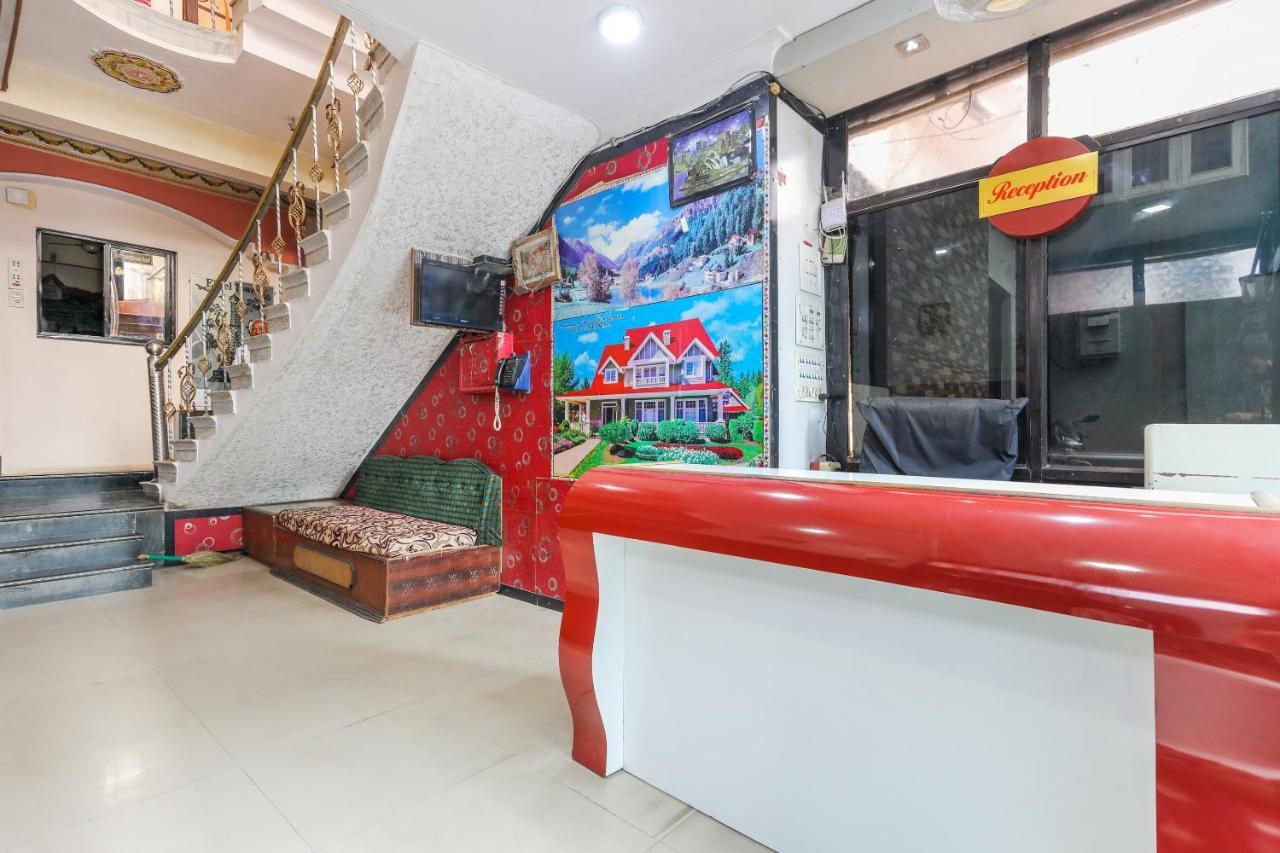 Oyo 62194 Pleasure Palace Hotel Indore Buitenkant foto