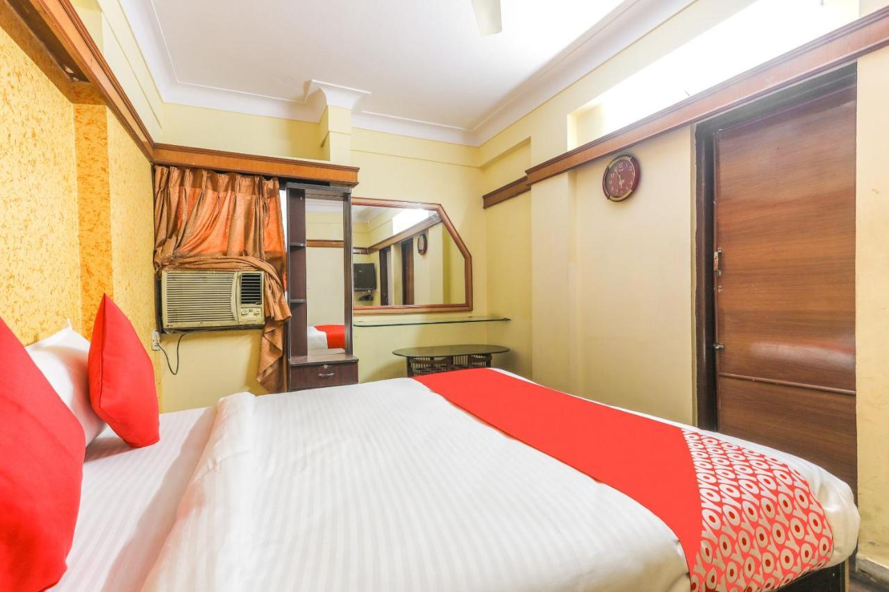 Oyo 62194 Pleasure Palace Hotel Indore Buitenkant foto